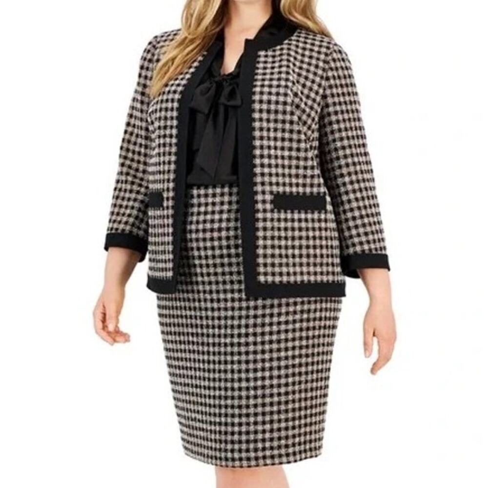 Kasper Tweed Skirt Suit Set 20W 22W NWT Black White Office Career Chic